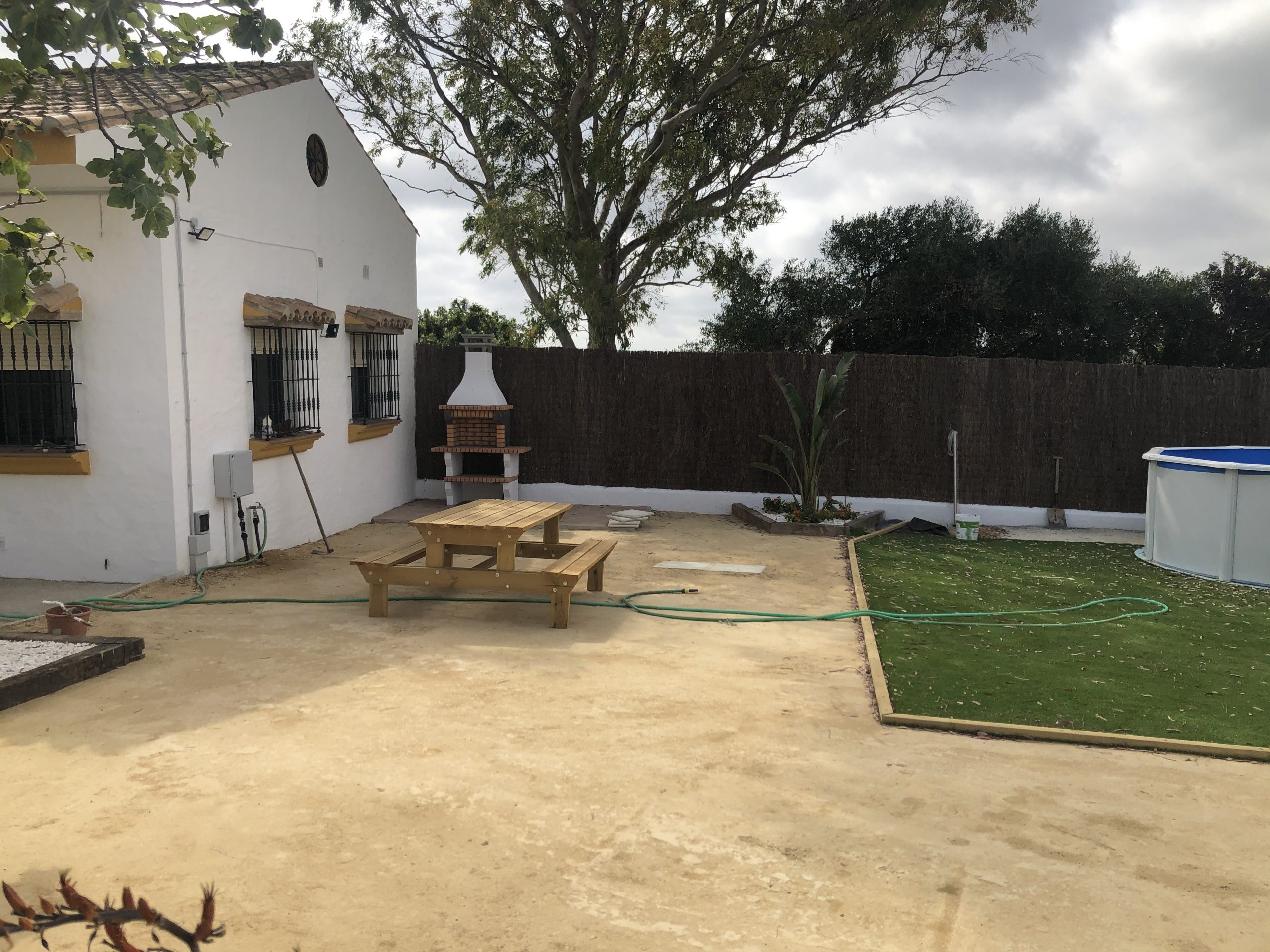 PATRIA - Chalet con boxes para caballos y 1.100m2 de parcela ...